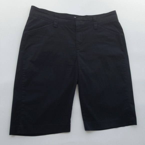 LEE ♡ Super-Sweet Black ONE TRUE FIT Lower on The Waist Comfy Bermuda Shorts 12 - Picture 4 of 9
